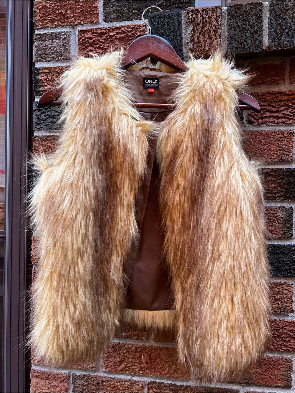 ONLY Faux Fur Vest in Golden Brown
